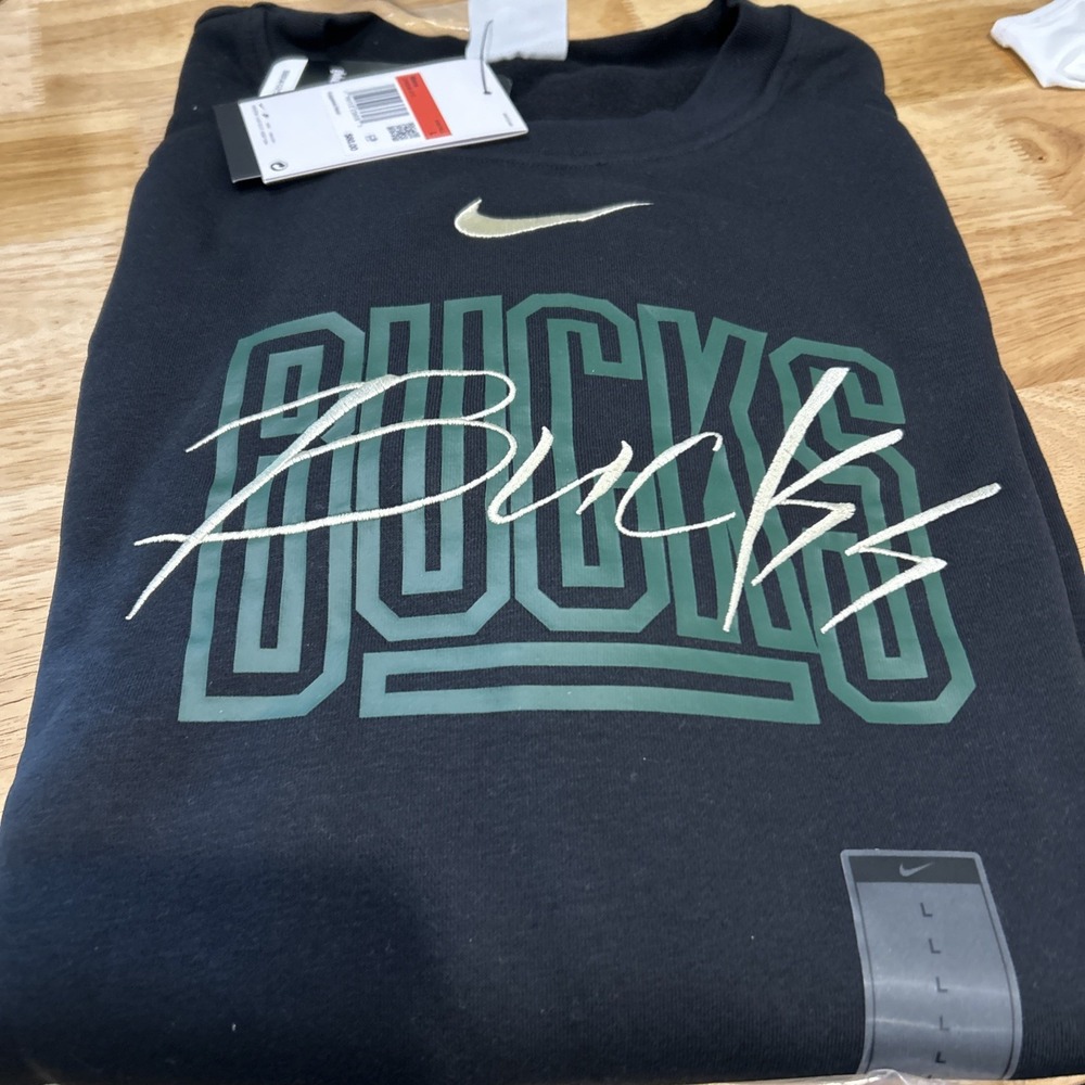 Milwaukee Bucks Nike Courtside Versus Force Flight Sweatshirt L DR9346-010